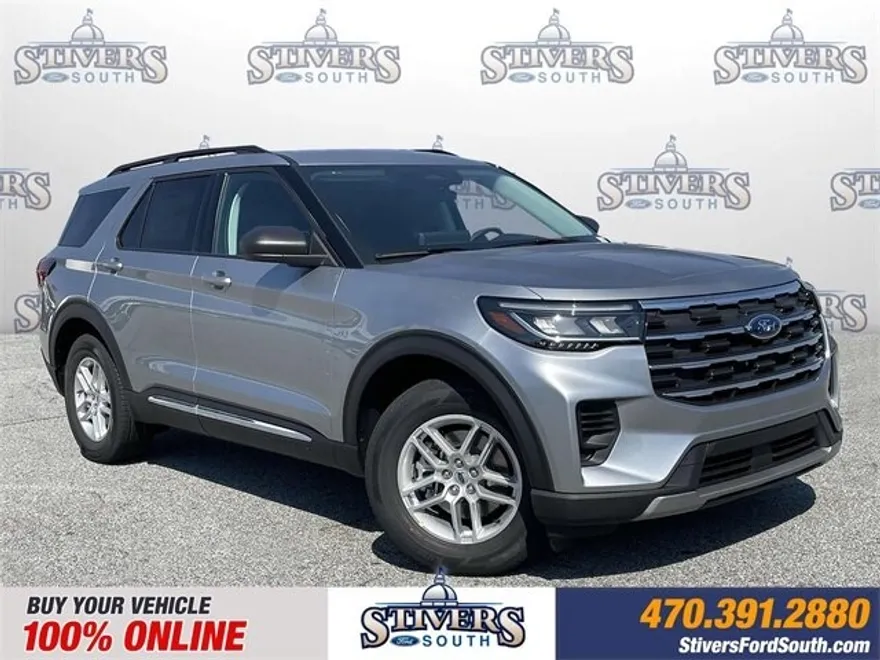 2025 Ford Explorer photo 1