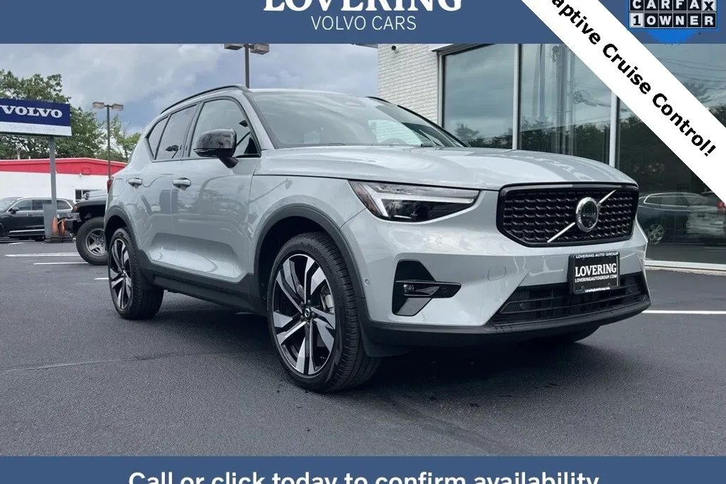 2024 Volvo XC40 Ultimate photo 1