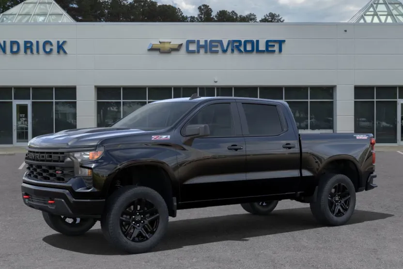 2025 Chevrolet Silverado 1500 Custom Trail Boss photo 1