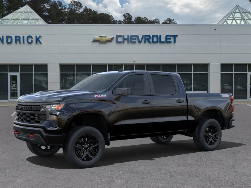 2025 Chevrolet Silverado 1500 Custom Trail Boss photo 1
