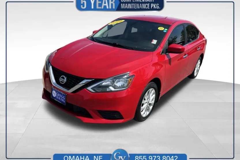 2019 Nissan Sentra SV photo 1
