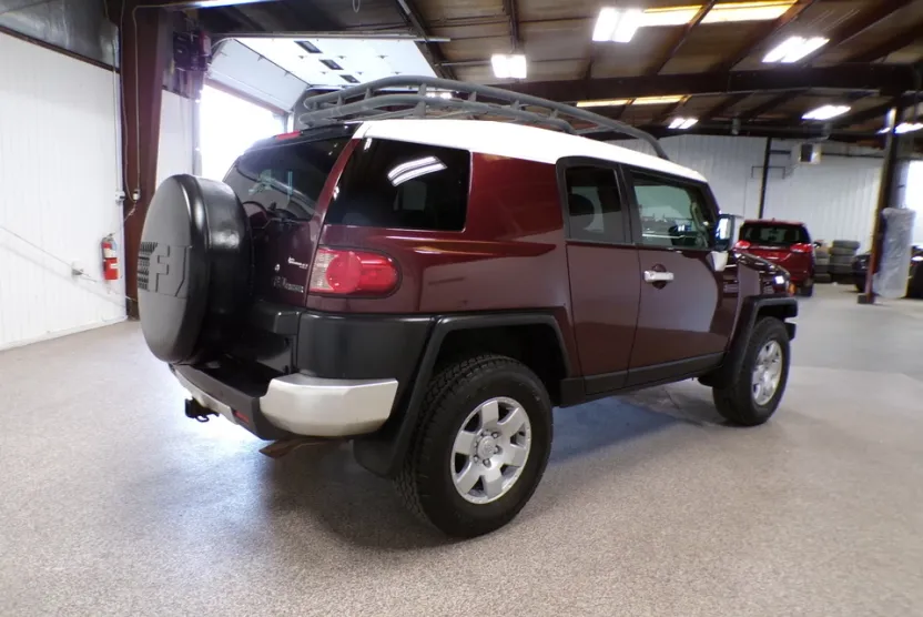 2007 Toyota FJ Cruiser Base photo 1