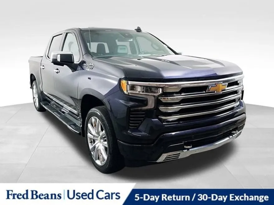 2023 Chevrolet Silverado 1500 High Country photo 1