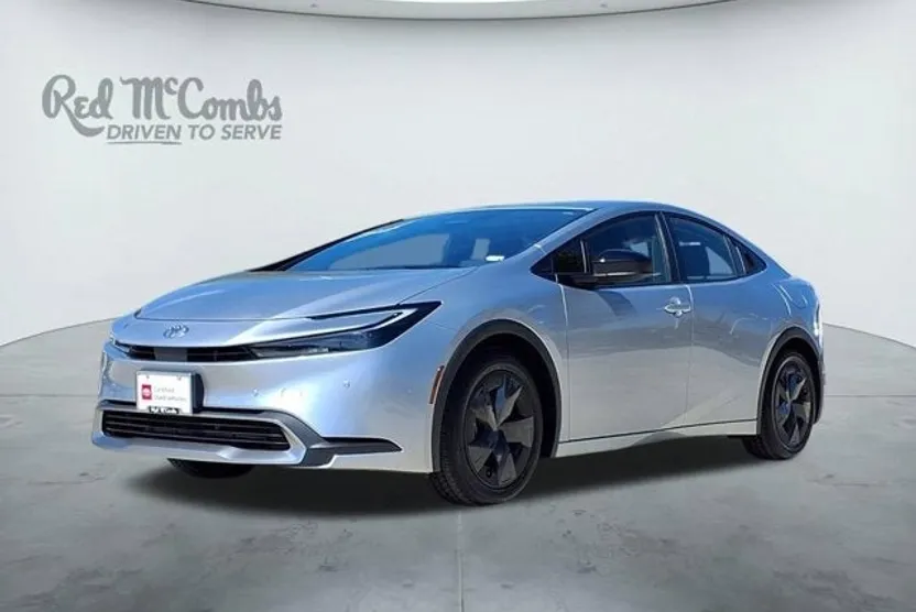 2025 Toyota Prius Plug-in Hybrid SE photo 1