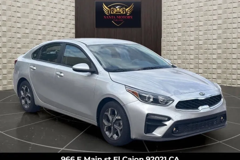 2021 Kia Forte LXS photo 1