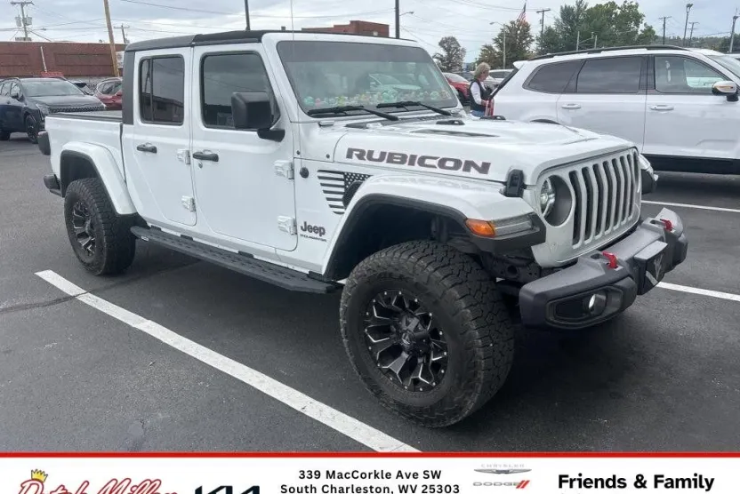 2023 Jeep Gladiator Rubicon photo 1