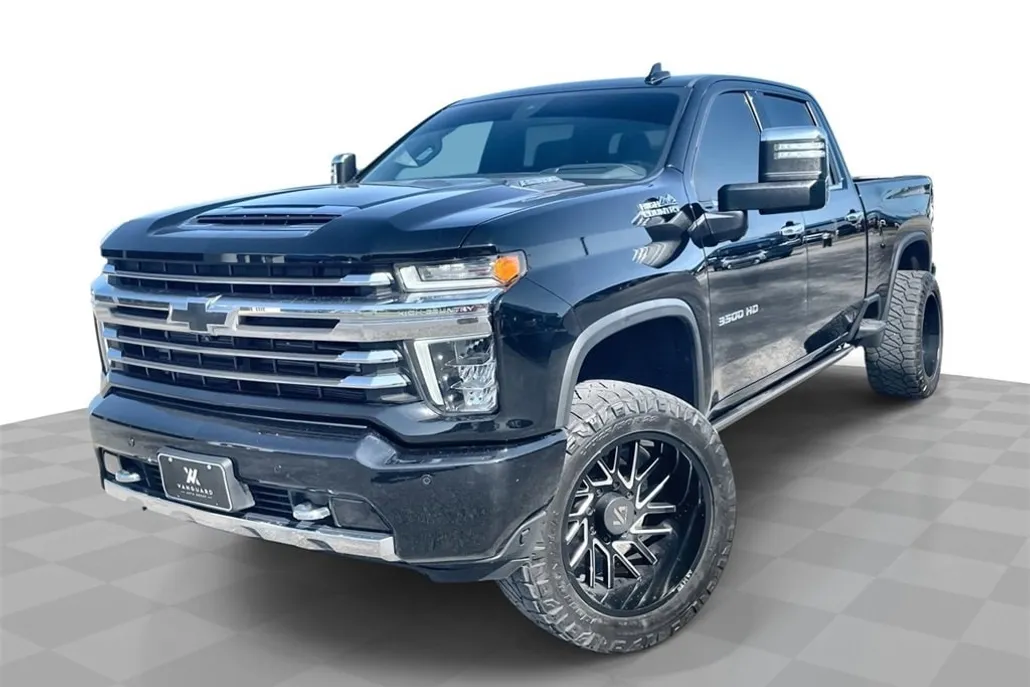 2022 Chevrolet Silverado 3500HD High Country photo 1