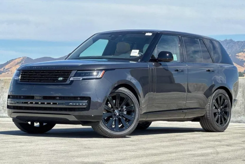 2025 Land Rover Range Rover SE photo 1
