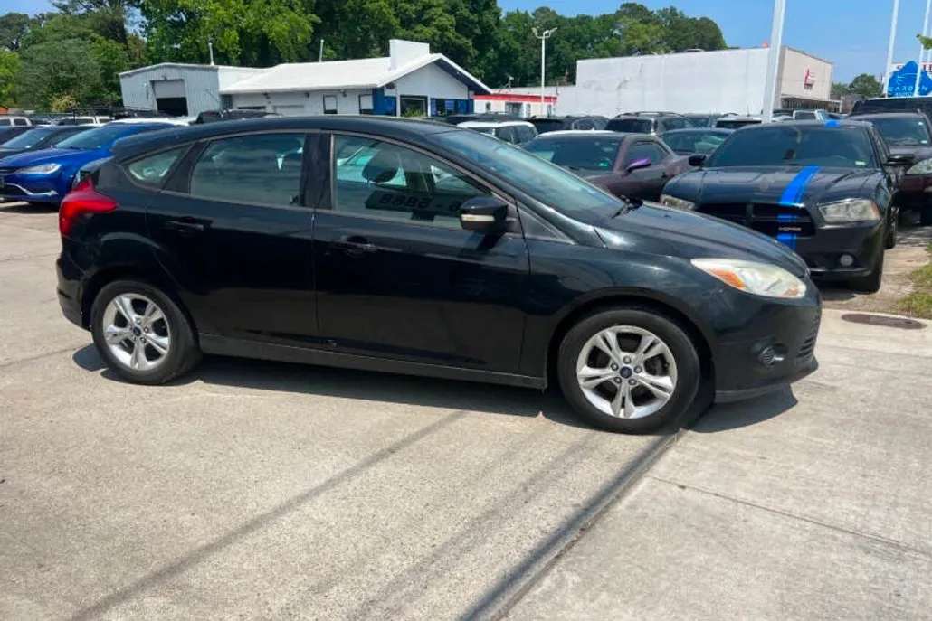 2013 Ford Focus SE photo 1