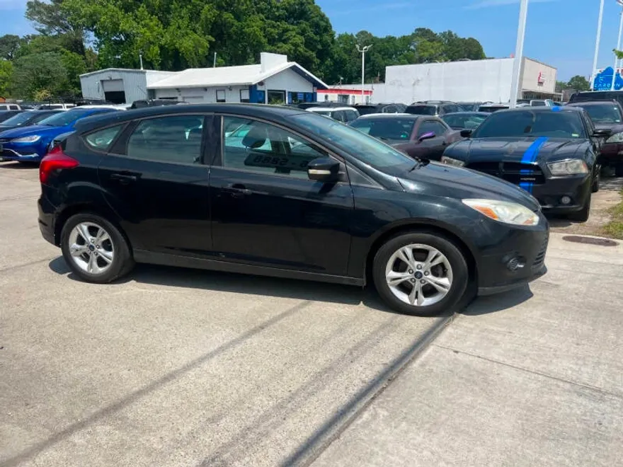 2013 Ford Focus SE photo 1