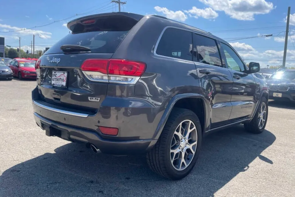 2018 Jeep Grand Cherokee Sterling Edition photo 1