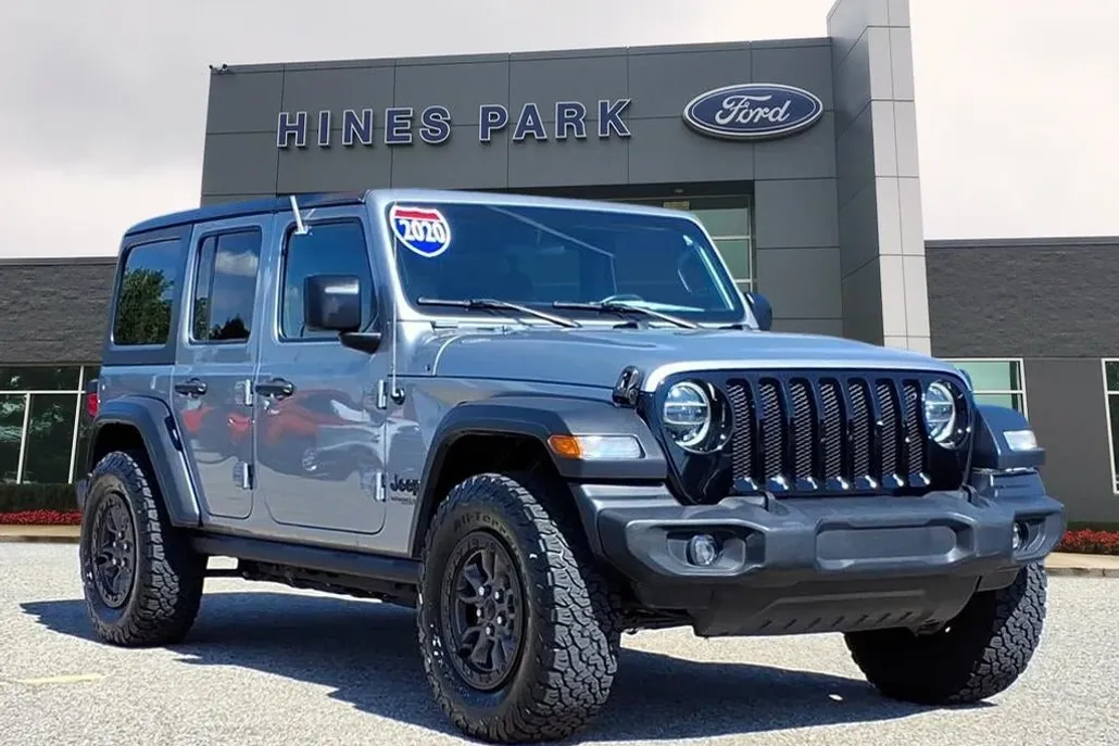 2020 Jeep Wrangler Unlimited Willys photo 1