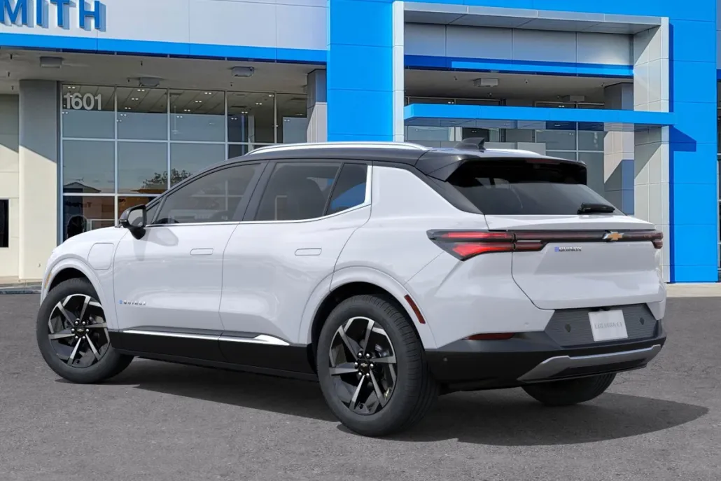 2025 Chevrolet Equinox EV 1LT photo 1