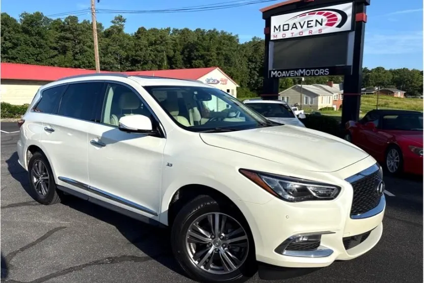 2017 Infiniti QX60 3.5 photo 1