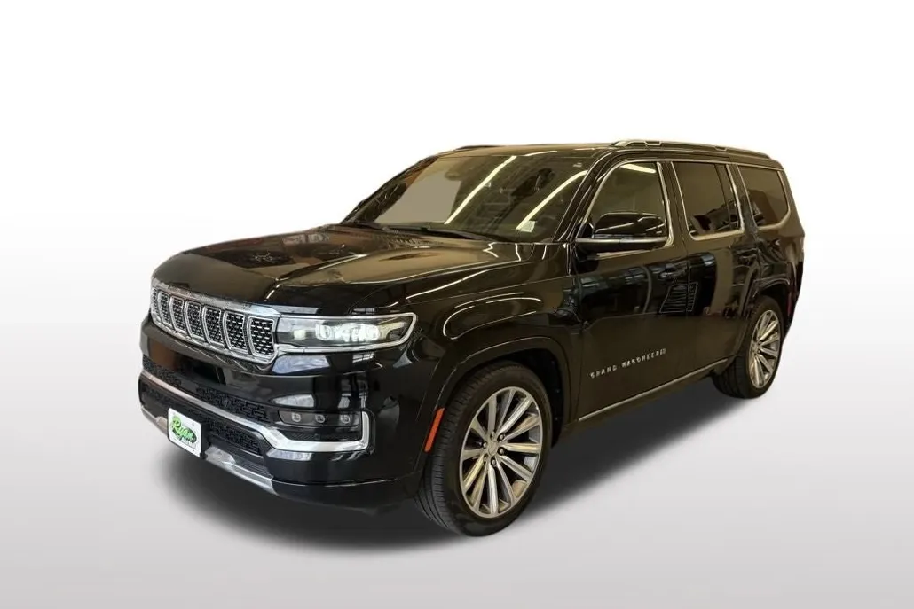 2023 Jeep Grand Wagoneer II photo 1