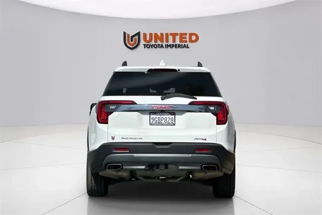 2023 Gmc Acadia AT4 photo 1