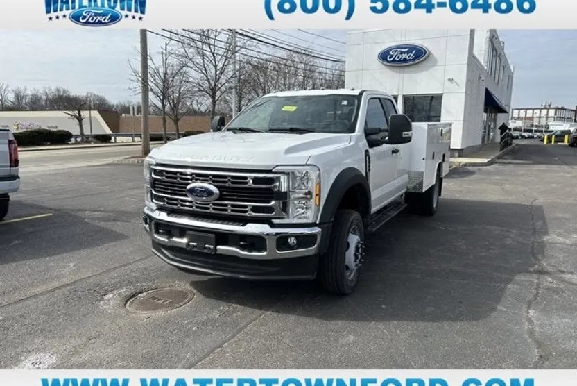 2024 Ford F-450 XL photo 1