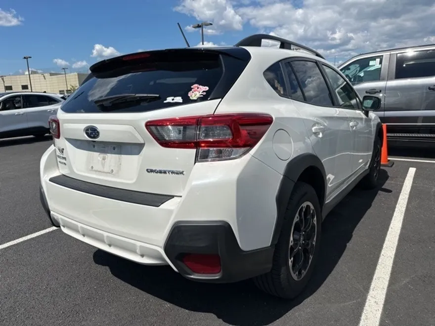2023 Subaru Crosstrek Base photo 1