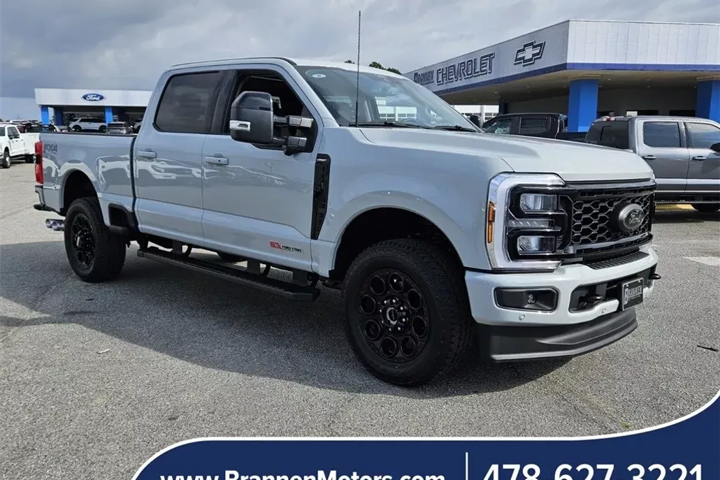 2025 Ford F-350 photo 1
