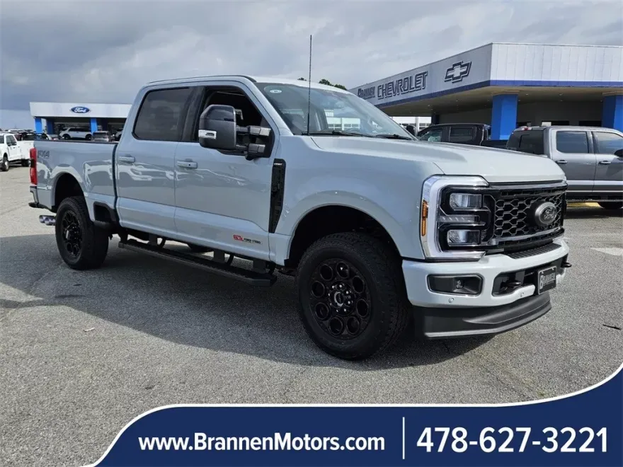 2025 Ford F-350 photo 1