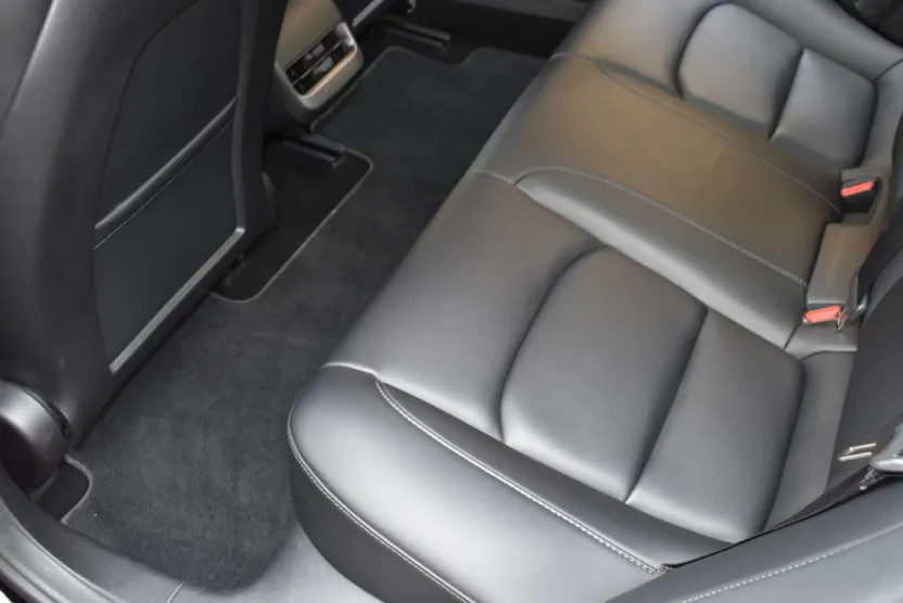 2022 Tesla Model 3 Long Range photo 1