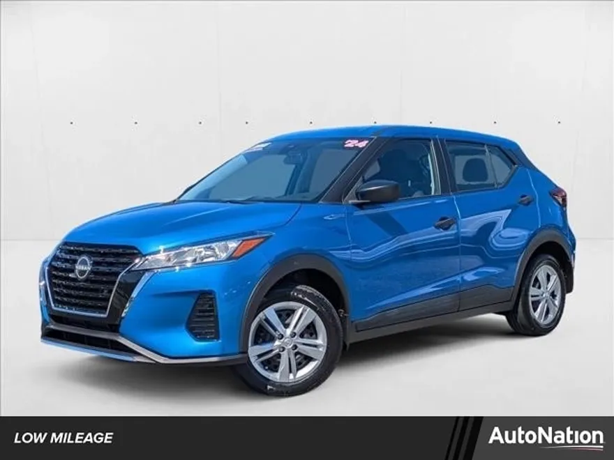 2024 Nissan Kicks S photo 1