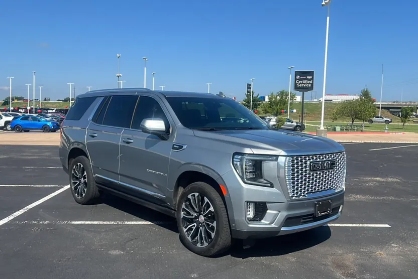2024 Gmc Yukon Denali photo 1