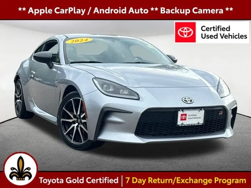 2024 Toyota GR86 Base photo 1
