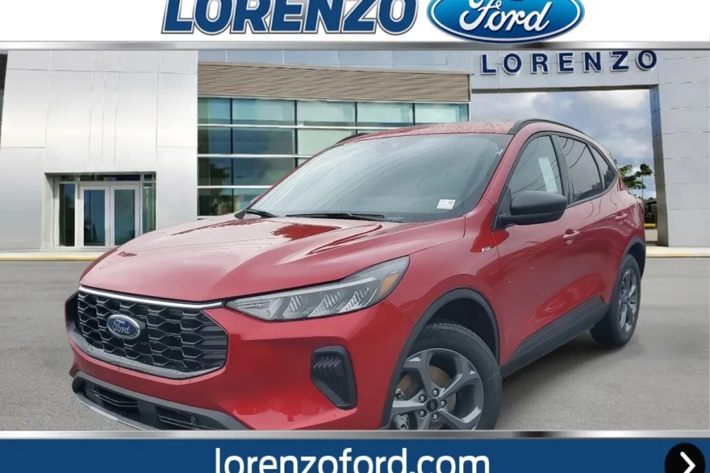 2025 Ford Escape ST-Line photo 1