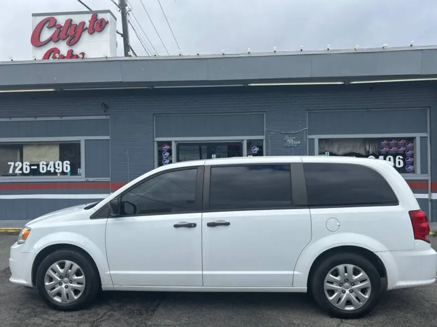 2019 Dodge Grand Caravan SE Anniversary Edition photo 1