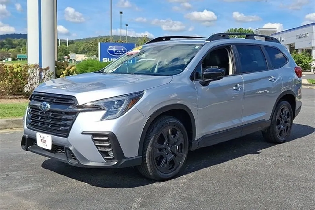 2024 Subaru Ascent Onyx Edition photo 1
