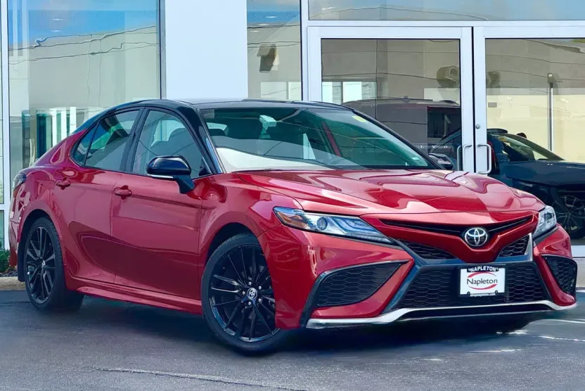 2023 Toyota Camry XSE photo 1