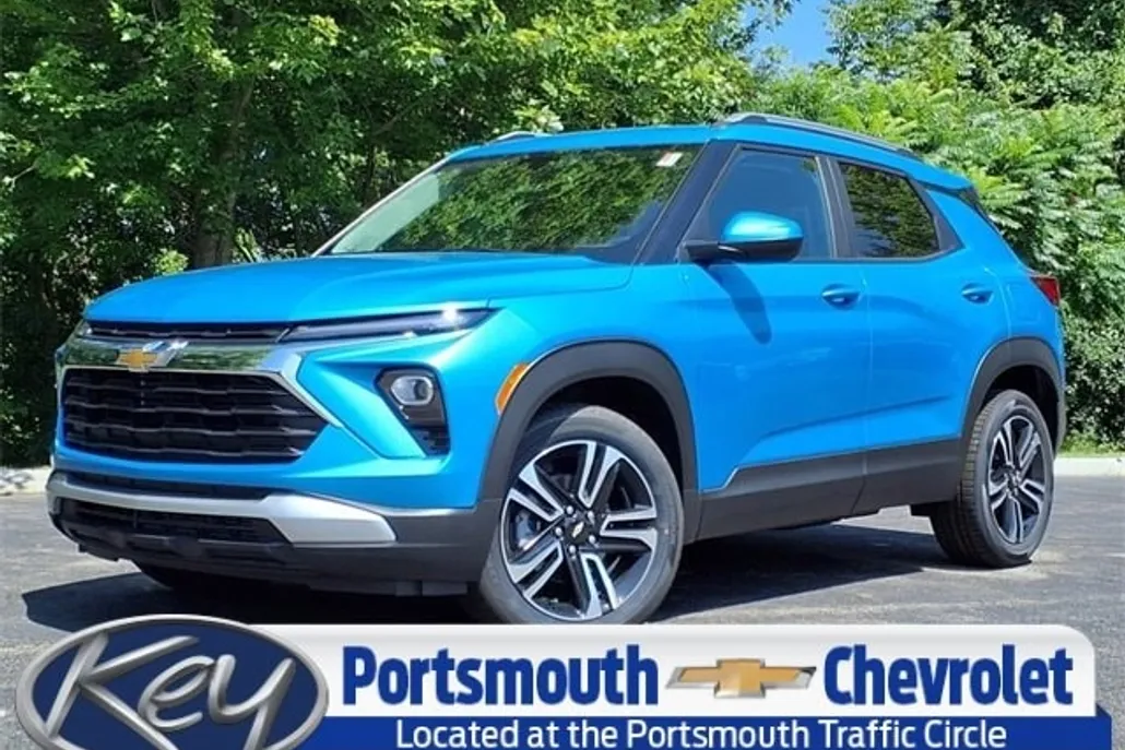 2025 Chevrolet Trailblazer LT photo 1