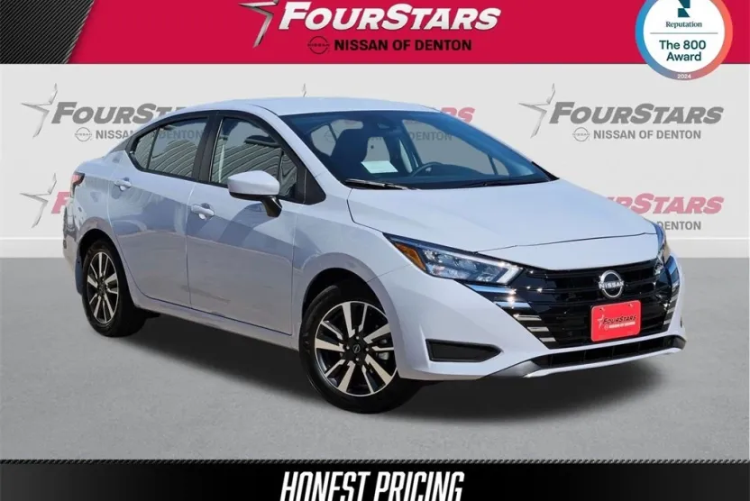 2025 Nissan Versa 1.6 SV photo 1