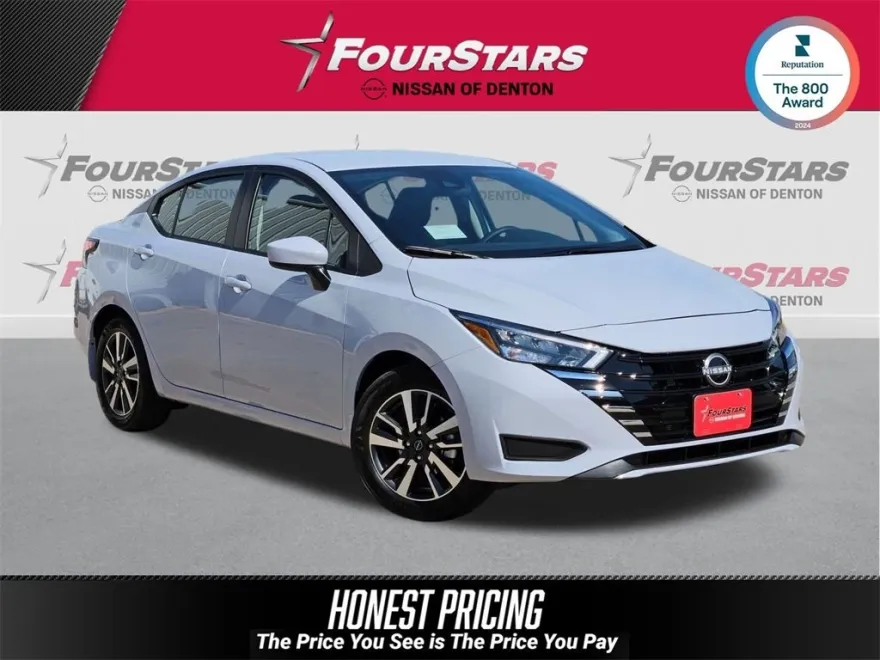 2025 Nissan Versa 1.6 SV photo 1