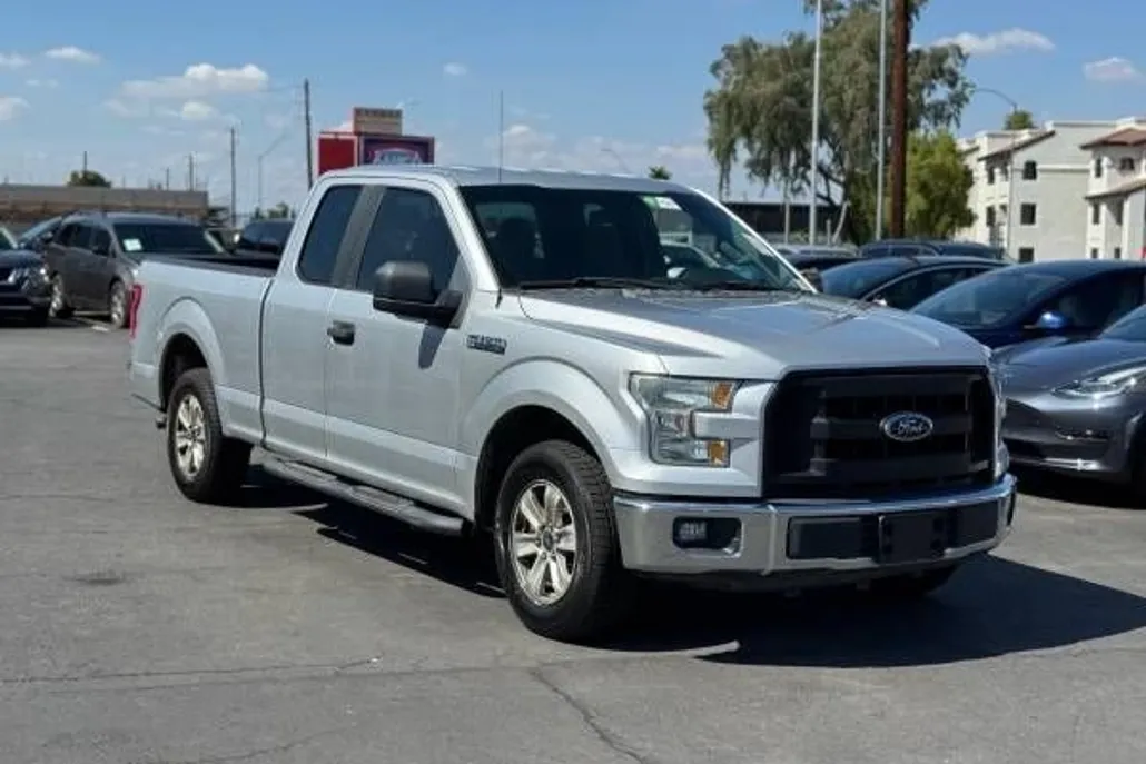 2016 Ford F-150 XL photo 1