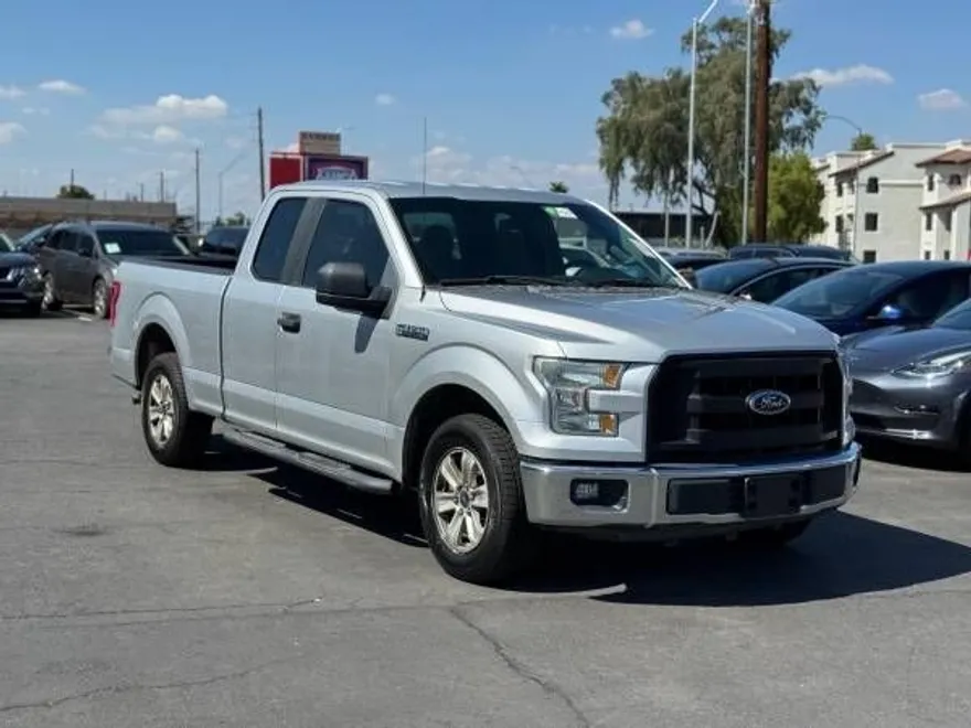2016 Ford F-150 XL photo 1