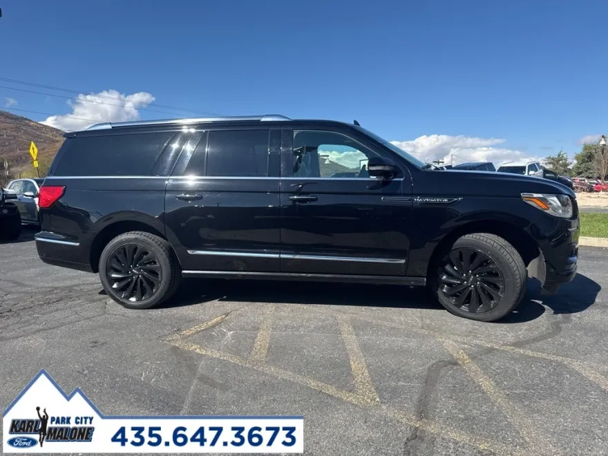2020 Lincoln Navigator L Reserve photo 1