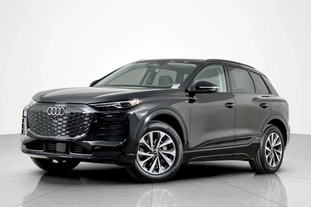 2025 Audi Q6 E-tron Premium Plus photo 1