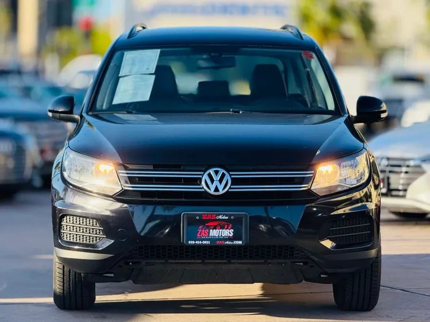 2017 Volkswagen Tiguan S Limited photo 1