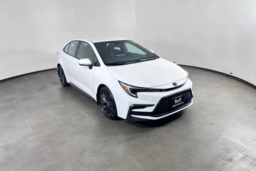 2023 Toyota Corolla SE photo 1