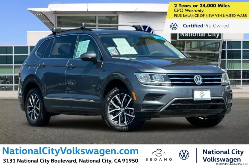 2020 Volkswagen Tiguan SE photo 1