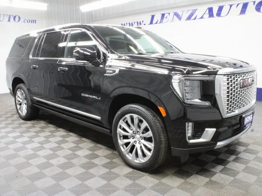 2024 Gmc Yukon XL Denali photo 1