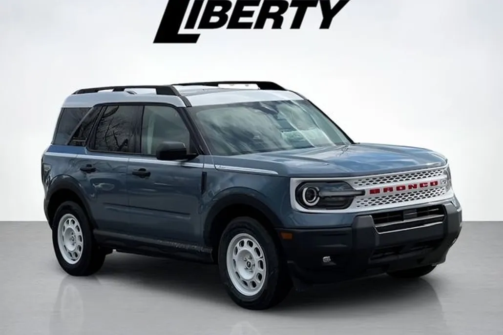 2025 Ford Bronco Sport Heritage photo 1