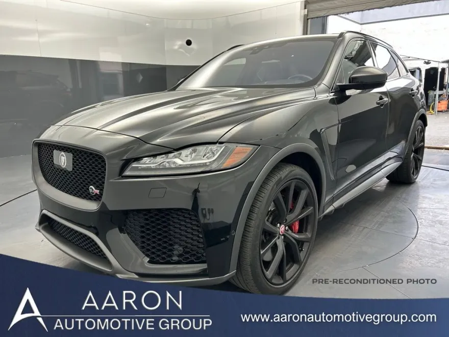 2020 Jaguar F-PACE SVR photo 1