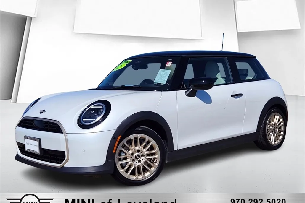 2025 Mini Cooper 2 Door Hardtop photo 1