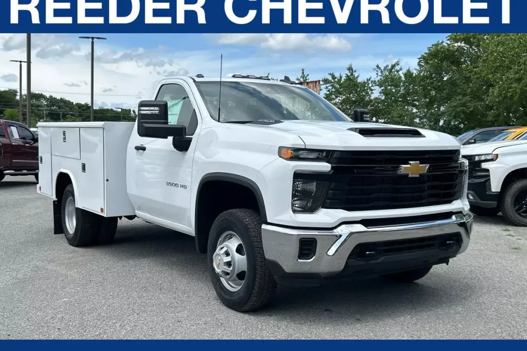 2025 Chevrolet Silverado 3500HD Work Truck photo 1