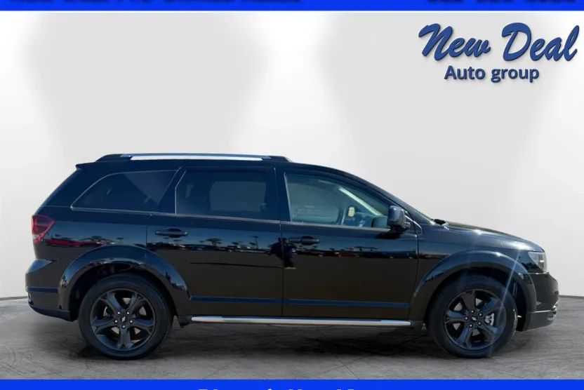 2018 Dodge Journey Crossroad photo 1