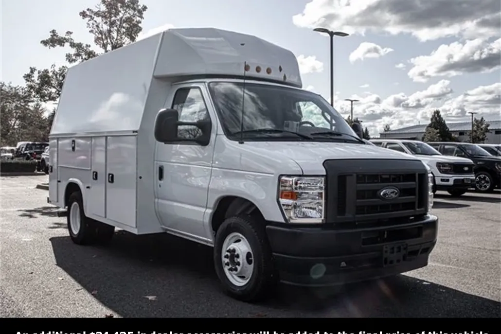 2024 Ford E-350 Base photo 1