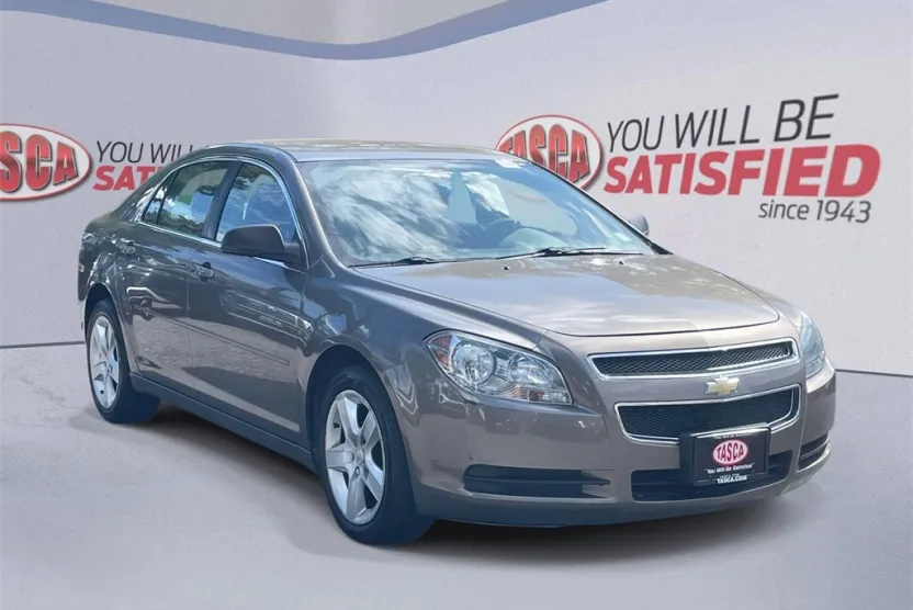 2012 Chevrolet Malibu LS photo 1